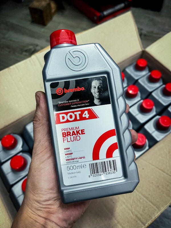 Brembo - Dầu thắng DOT 4 500ml