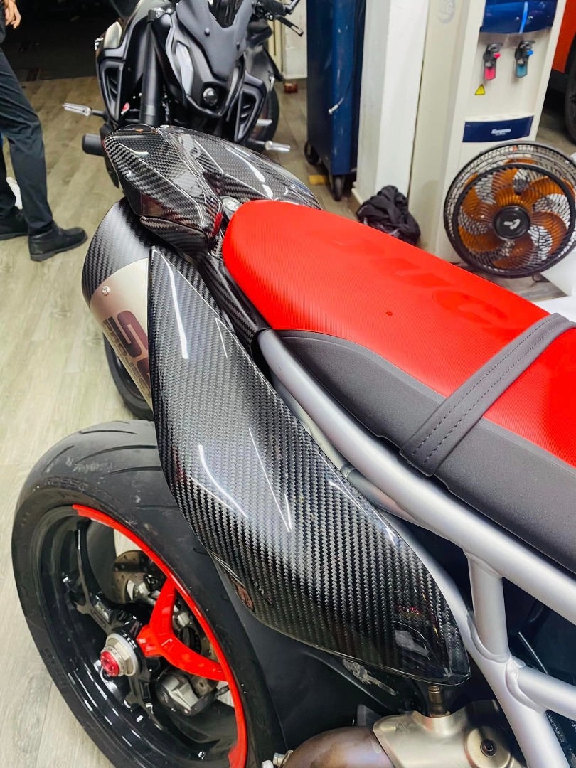 Test Ride 2019 Ducati Hypermotard 950  Canada Moto Guide